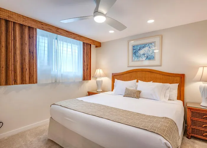 Napili Surf Beach Resort By Castle